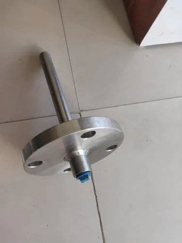 Stainless Steel Flanged Thermowell For Industrial Size 1 Inch At Rs