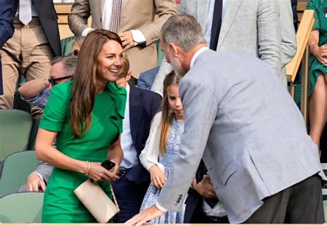 Don Felipe Todo Cercan A Y Sonrisas Con Los Pr Ncipes De Gales Y Sus