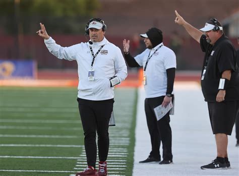 Look La Serna Holds Off Grant To Win California D2 Aa State Football