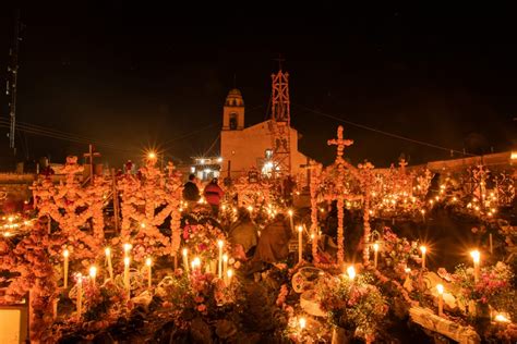 Prevén 40 Mil Visitantes En Panteones De Michoacán 24 Horas