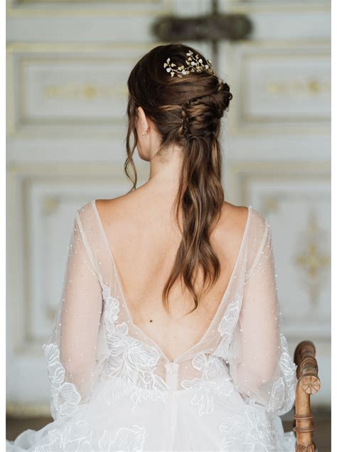 Peigne de mariée Diane avec feuillages cristaux et perles