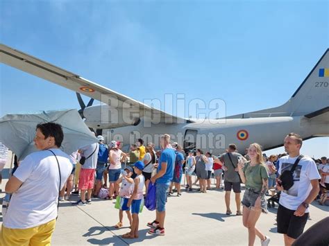 Black Sea Air Show A Cucerit Litoralul Cel Mai Mare Spectacol