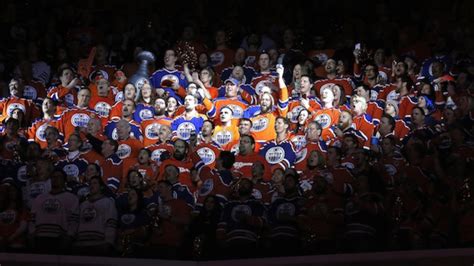 Oilers Fans Nail Star Spangled Banner After Mic Malfunction In Edmonton