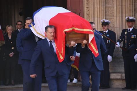 Obsèques de Gérard Collomb ancien maire de Lyon revivez la cérémonie