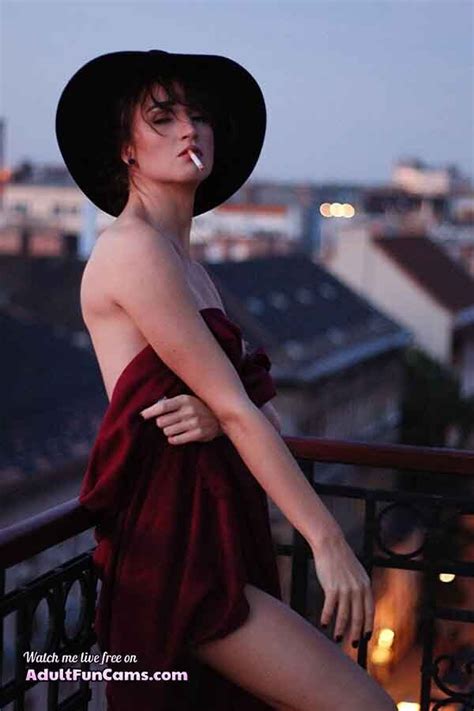 Hot Sexy Babes Shesfreaky