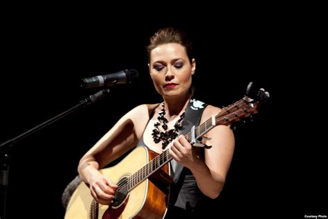 Arab-Israeli Singer Follows Her Passion