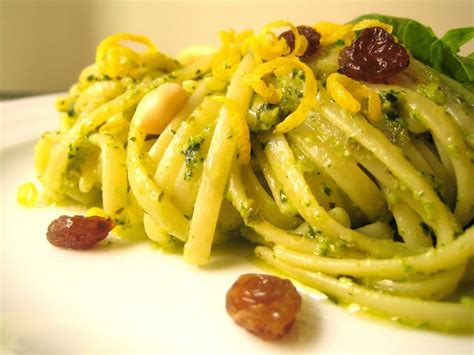 Ricetta Linguine Al Pesto Isolano Cucchiaio Dargento