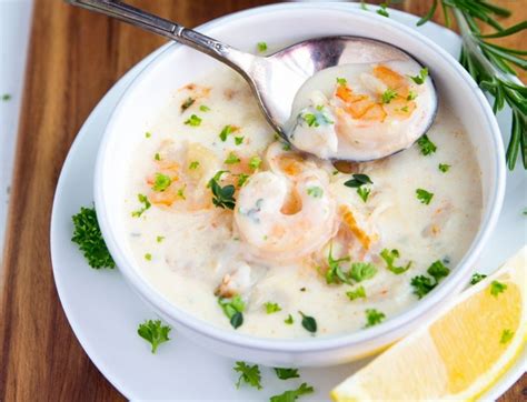 La Meilleure Recette De Chaudrée Crémeuse Aux Fruits De Mer Très Facile