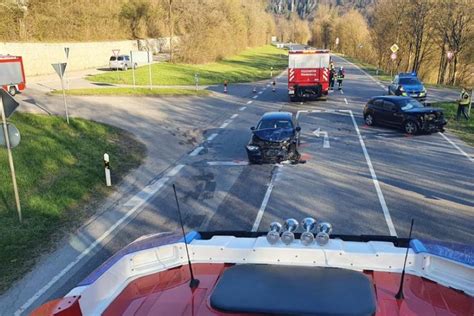 Frontal Crash Fordert Drei Verletzte Pfaffenhofen Today