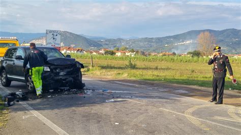 E Morta La Donna Coinvolta Nello Scontro Frontale