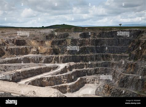 Quarried stone hi-res stock photography and images - Alamy