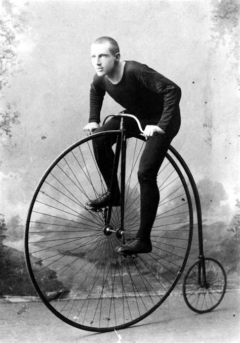 That Big Front Wheel Bike See Why The Penny Farthing High Wheel Bike