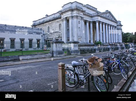 El Museo Fitzwilliam Fotografías E Imágenes De Alta Resolución Alamy