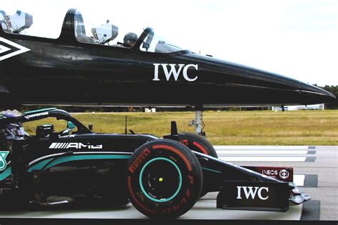 Lewis Hamilton drag races a jet with his Mercedes-AMG Petronas F1 car