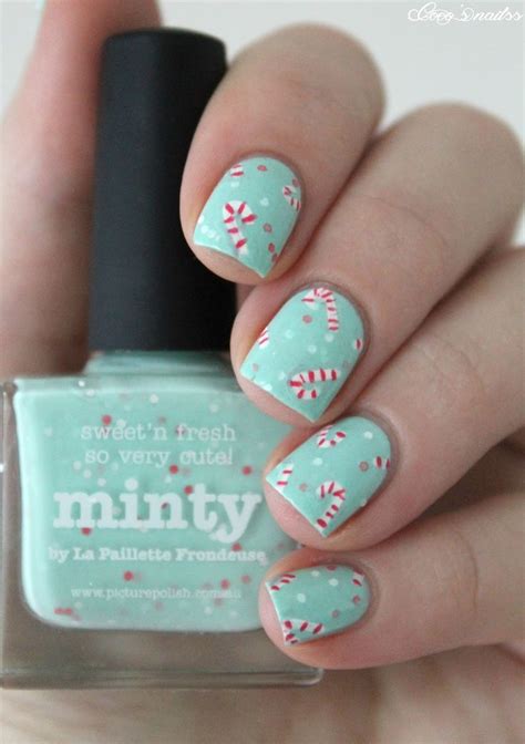 25 Best Christmas Nail Ideas Youll Want To Try Pretty Designs