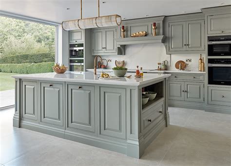 Designer Kitchens Tom Howley