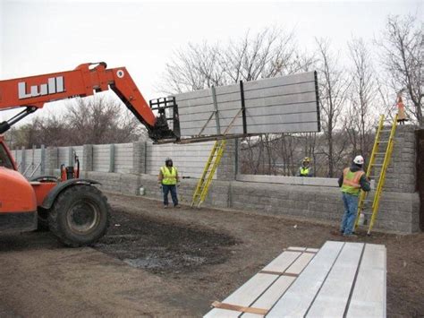 Holman Field Removable Flood Wall Flood Control America