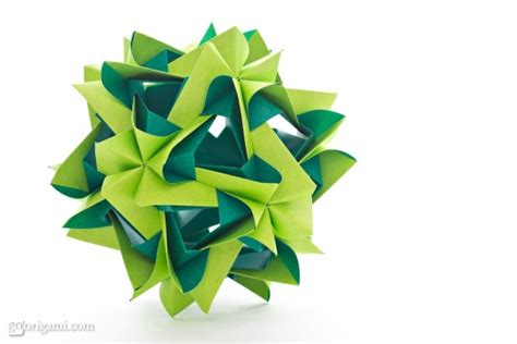 Kulpulya Lily By Irina Reutskaya Modular Origami Go Origami