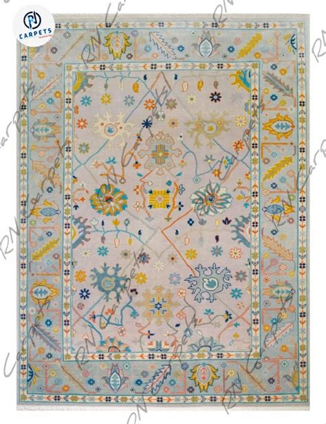 Multicolor Handmade Wool Traditional Rug For Floor Rectangular At Rs