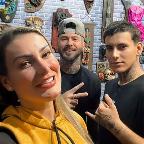 Foto Andressa E Arthur Urach Fizeram Tatuagens Novas Nesta Quarta