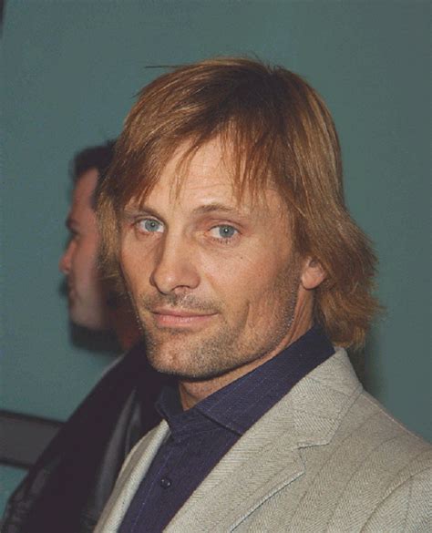 Viggo Mortensen Prem Ttt 2002 Viggo Mortensen Lotr The Lord Of The Rings