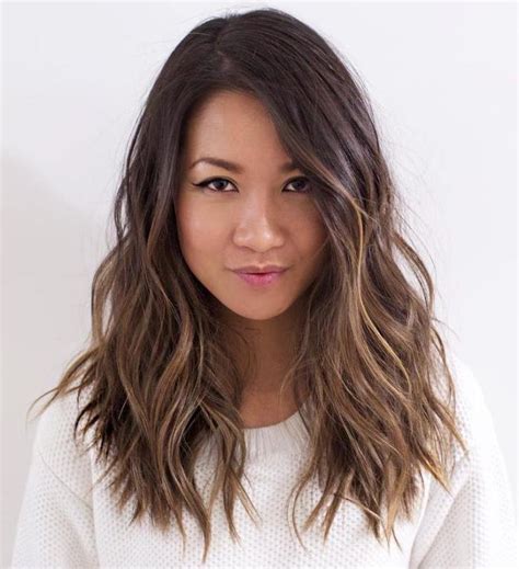 20 Perfect Ways To Get Beach Waves In Your Hair Medium Hair Styles