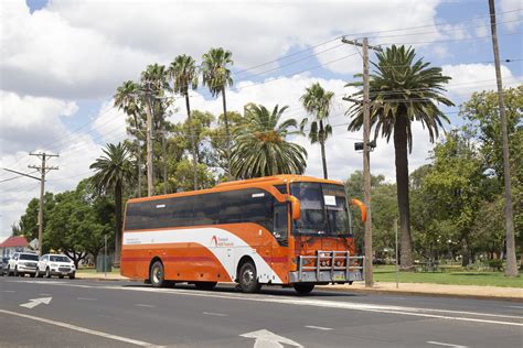 Busbiz Mercedes Benz O R Bci Departing Dubbo Stati Flickr