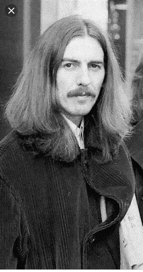 Pin By 𝒟𝒶𝒽𝓁𝒾𝒶 On George Harrison In 2024 Beatles George Harrison Beatles George Beatles Photos