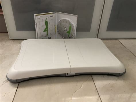 Nintendo Wii Balance Board Wii Fit Plus วีฟิต สำหรับเครื่อง Wii และ Wii U แท้ มือสองสภาพดี มือ