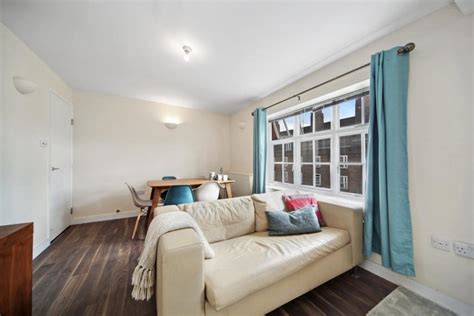 Property For Sale Phoenix Road Euston Nw Bedroom Flat Through