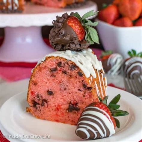 Strawberry Bundt Cake Recipe With Chocolate Chips Inside Brucrew Life