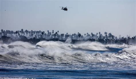 SCVNews.com | Hazardous Beach Conditions, High Surf Warning Issued | 12-29-2023