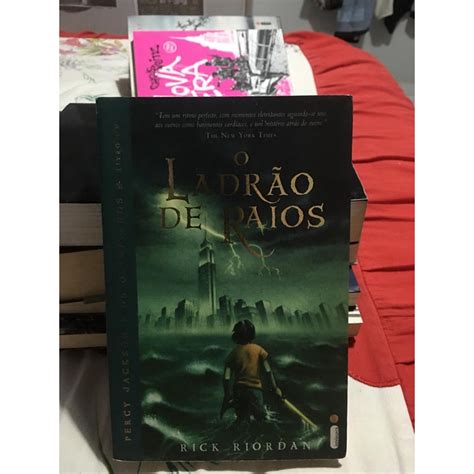 Livro Percy Jackson E Os Olimpianos O Ladrão De Raios Shopee Brasil