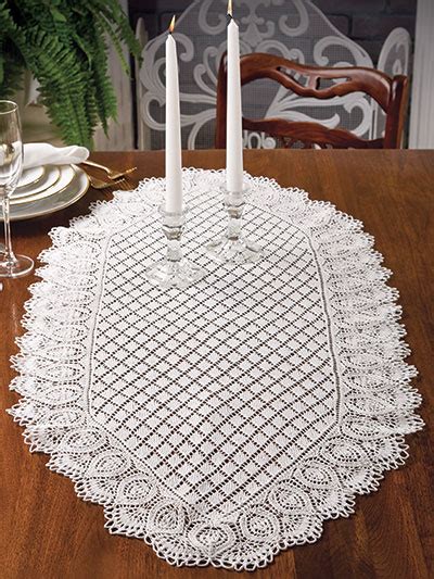 Free Crochet Pineapple Table Runner Patterns | Brokeasshome.com