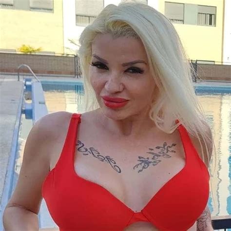 Busty Alura Jenson Eats Blonde Joslyn James Eager Pussy Babe Porn Feat Euforia Diosa Xhamster