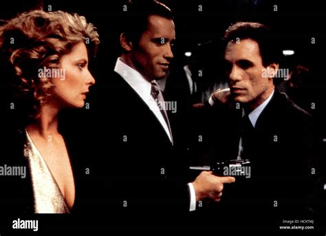 RAW DEAL Kathryn Harrold Arnold Schwarzenegger Robert Davi 1986 C