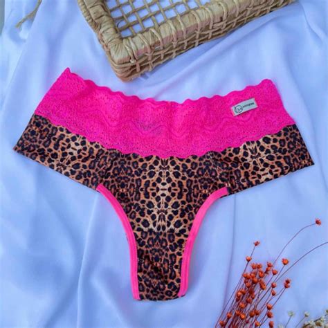 Lingerie Tanga Animal Print Ellen Onça Estampada renda neon e coloridas