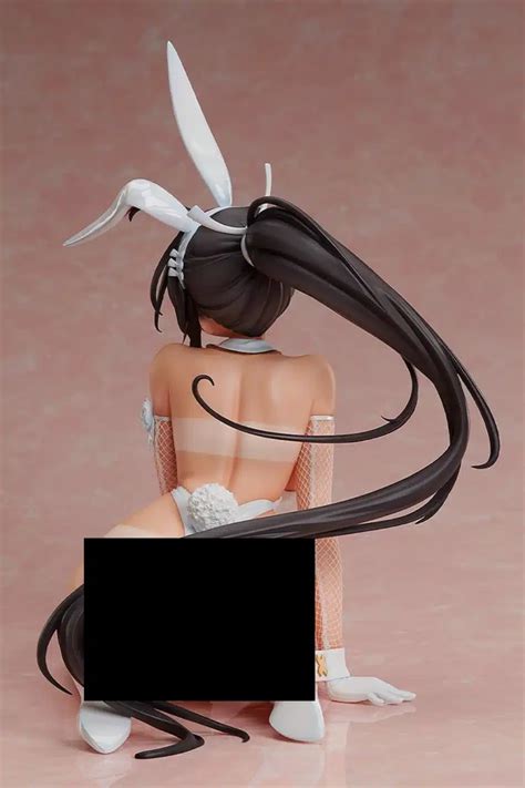 Homura From Senran Kagura Falls In Love With Her Bunny Version In Hot Figure