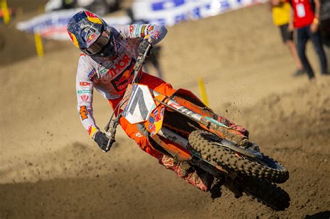 pro motocross start