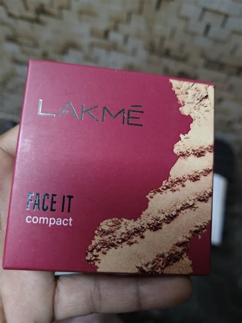 Buy LAKMÉ Faceit Compact Natural Beige 9 Grams Online at Low Prices