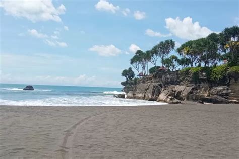 Pantai Batu Hiu Nuansa Tanah Lot Hadir Di Selatan Jawa Barat Sumsel 24