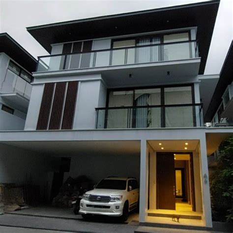 Single Detached House And Lot For Sale In New Manila Quezon City