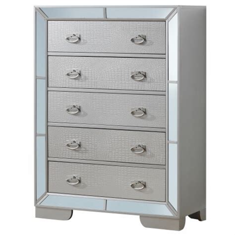 Silver Champagne 5 Drawer Chest Of Drawers 32 In L X 21 In W X 58 In