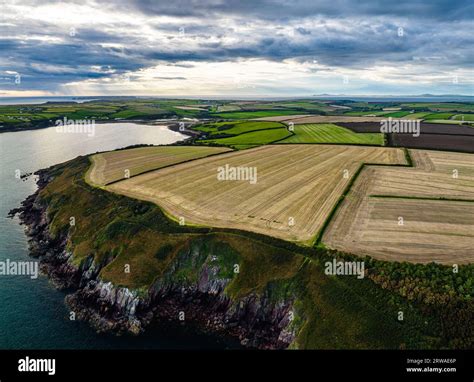 Cliff Fields Hi Res Stock Photography And Images Alamy