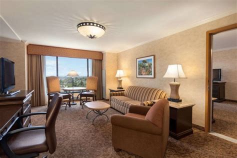 Delta Hotels Anaheim Garden Grove Cheap Vacations Packages | Red Tag Vacations