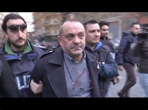 Napoli Camorra Arrestato Il Latitante Vincenzo Amirante 17 02 16