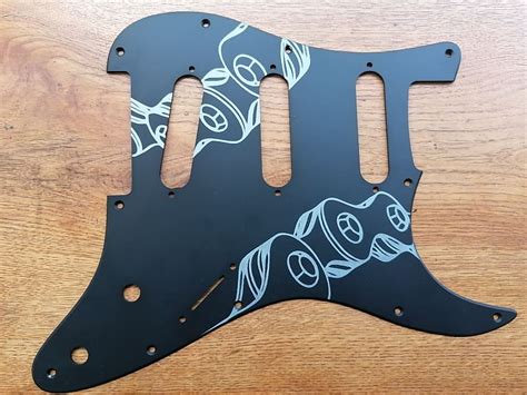 Aluminium Pickguard Passend F R Fender Stratocaster Reverb