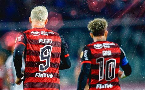 Gabigol De E Pedro De Dupla Do Flamengo Tem Nova Numera O Para