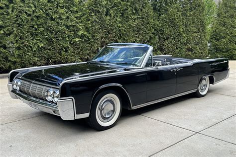 Lincoln Continental Convertible