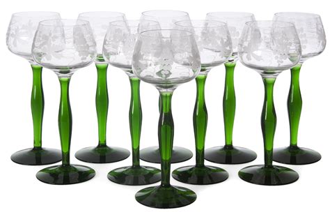 A Set Of Ten White Wine Glasses Bukowskis